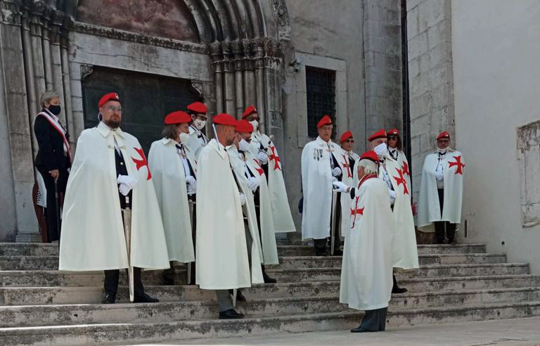 Pescocostanzo (AQ) – Celebrazione di San Maurizio e visita la Sacrario Militare